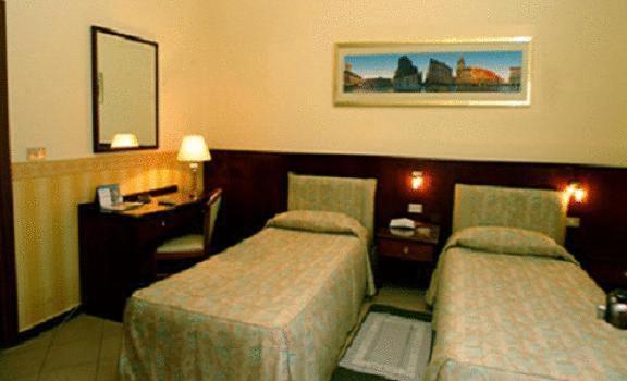 Hotel Olimpic Castel Maggiore Cameră foto